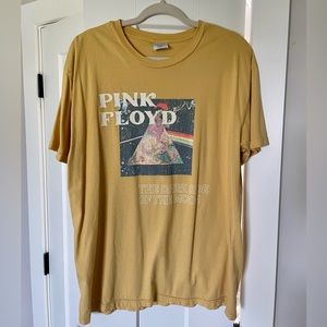 Pink Floyd tee shirt